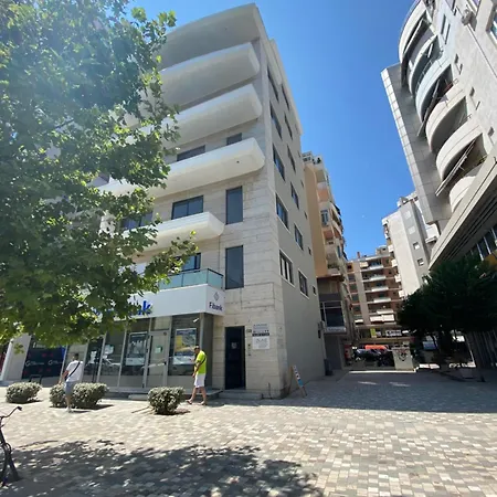 شقة Central Vlore Apartment *