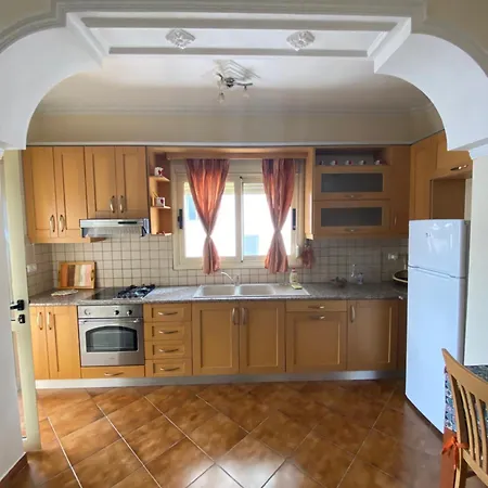 Central Vlore Apartment *