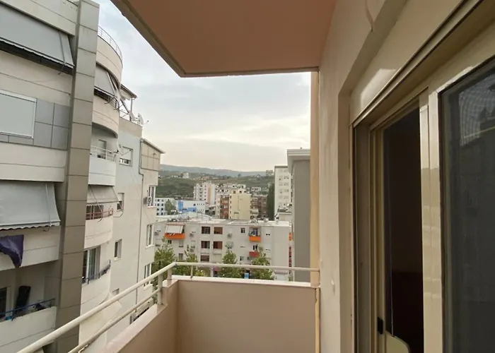 Central Vlore Apartment *